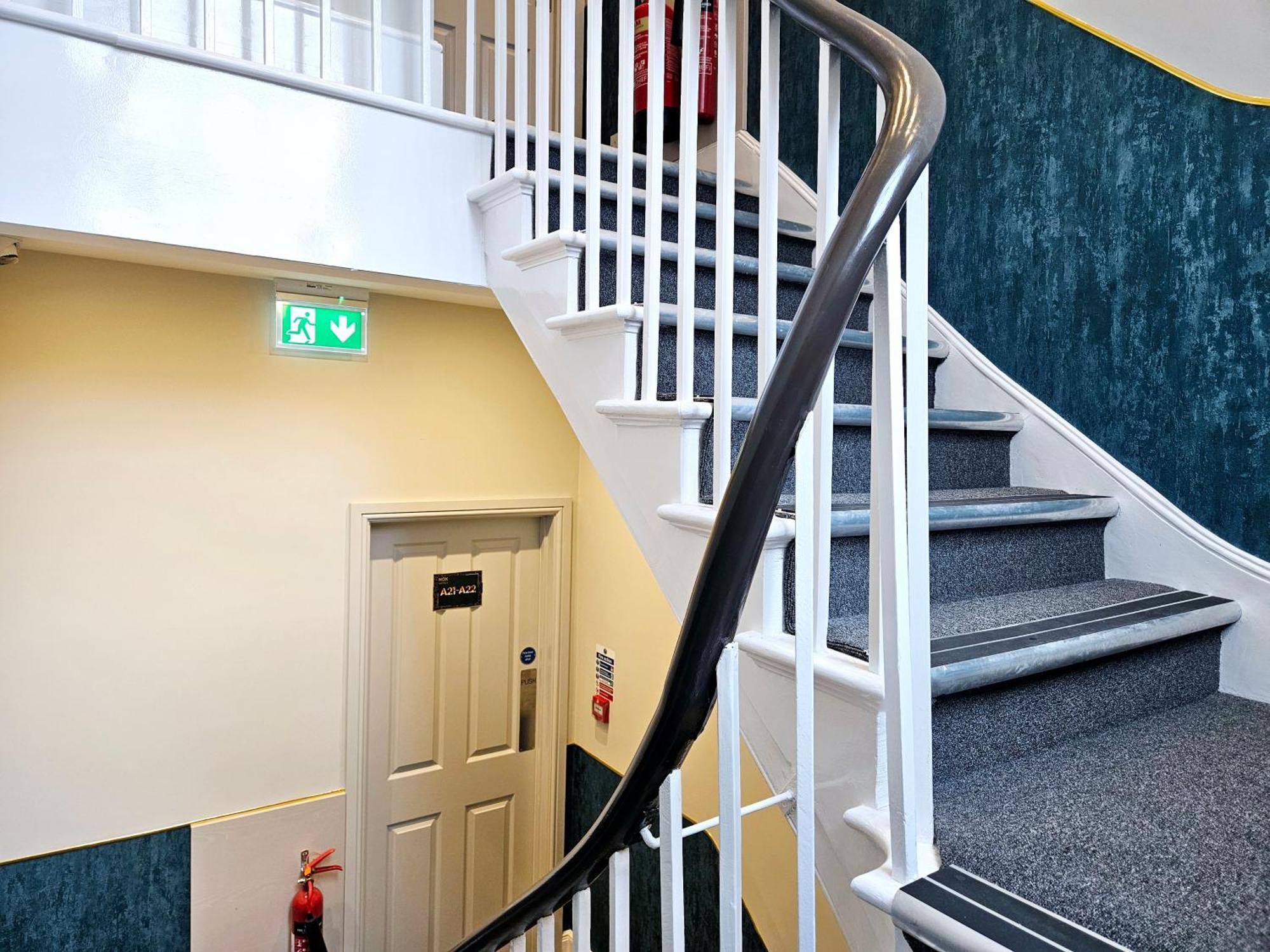 Nox Paddington Hotel London Bagian luar foto