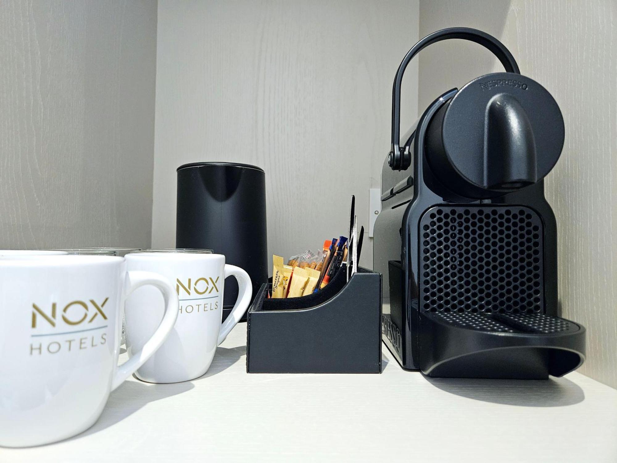 Nox Paddington Hotel London Bagian luar foto